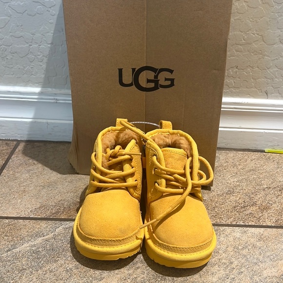 Toddlers Neumel II Boot - Picture 2 of 4